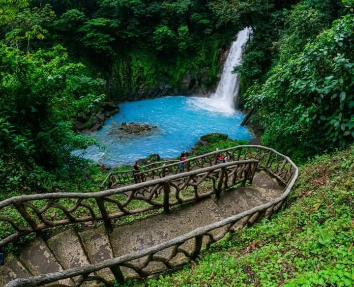 Cabinas El Pilon Rio Celeste Exteriér fotografie